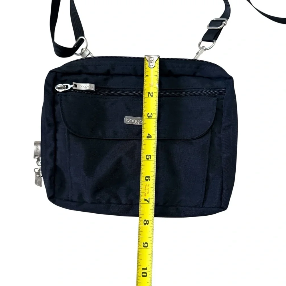 Baggallini Wander Travel Crossbody Bag - Picture 9 of 10